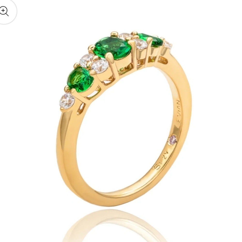 💚▪️Suzy Levian▪️ Yellow Green W Cubic Zirconia Graduating Ring 7 - Picture 10 of 10